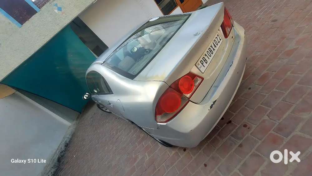 Passing 2027 Tak...90%  Tyer  2 Airbag Good Condition Cng