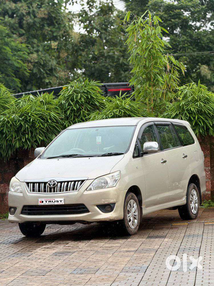 Toyota Innova 2.5 G (diesel) 7 Seater Bs Iv, 2013, Diesel