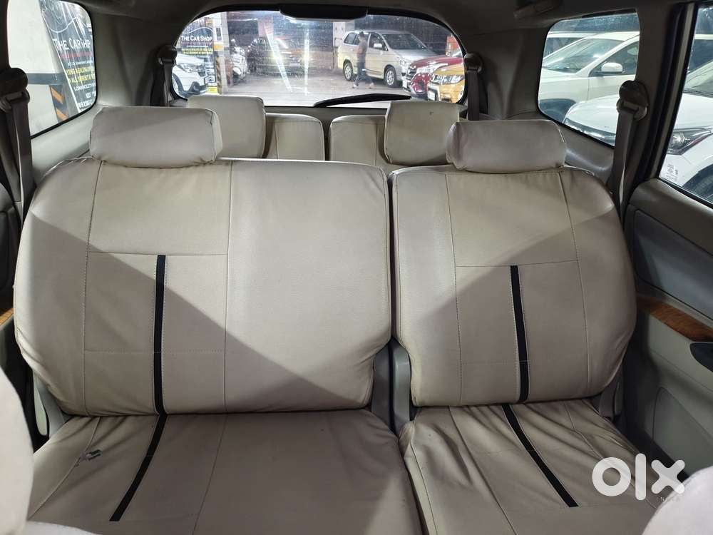 Toyota Innova 2.5 G (diesel) 8 Seater, 2010, Diesel
