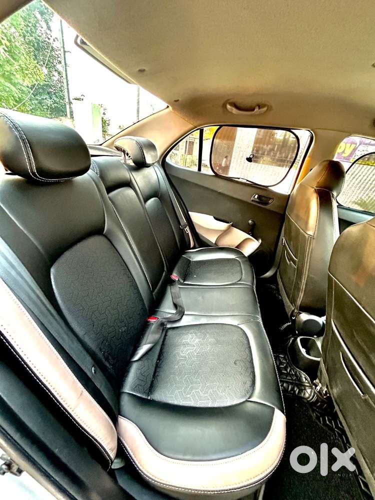 Hyundai Xcent Base 2016