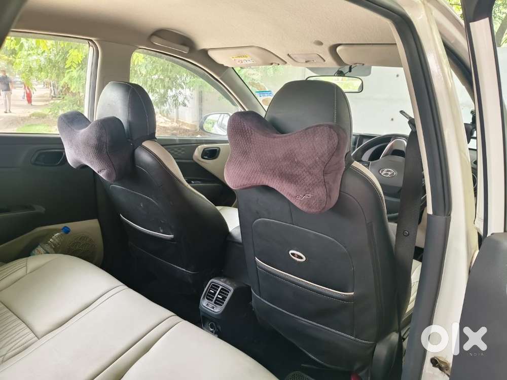 Hyundai Aura Cng (2022)   Single Driven  Zero-dep Insured