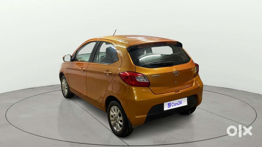 Tata Tiago 1.2 Revotron Xz, 2017, Petrol