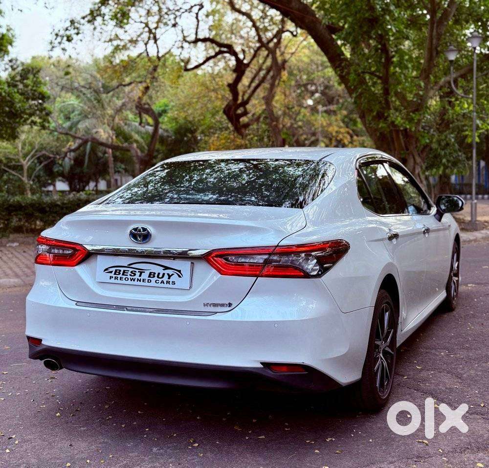 Toyota Camry Hybrid, 2024, Petrol