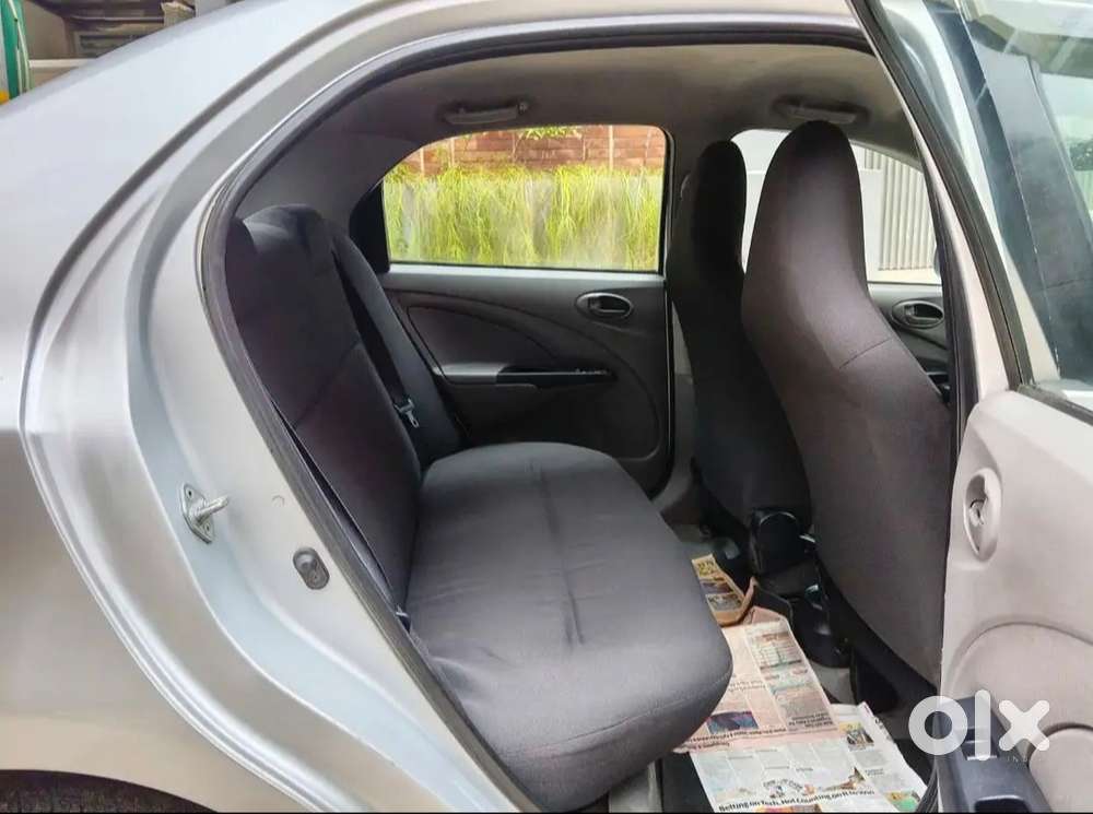Toyota Etios, 2011, Petrol