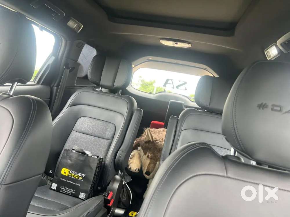 Tata Safari Dark Edition 2025 Diesel