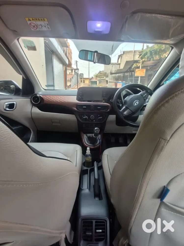 Hyundai Aura 2022 Petrol 65000 Km Driven