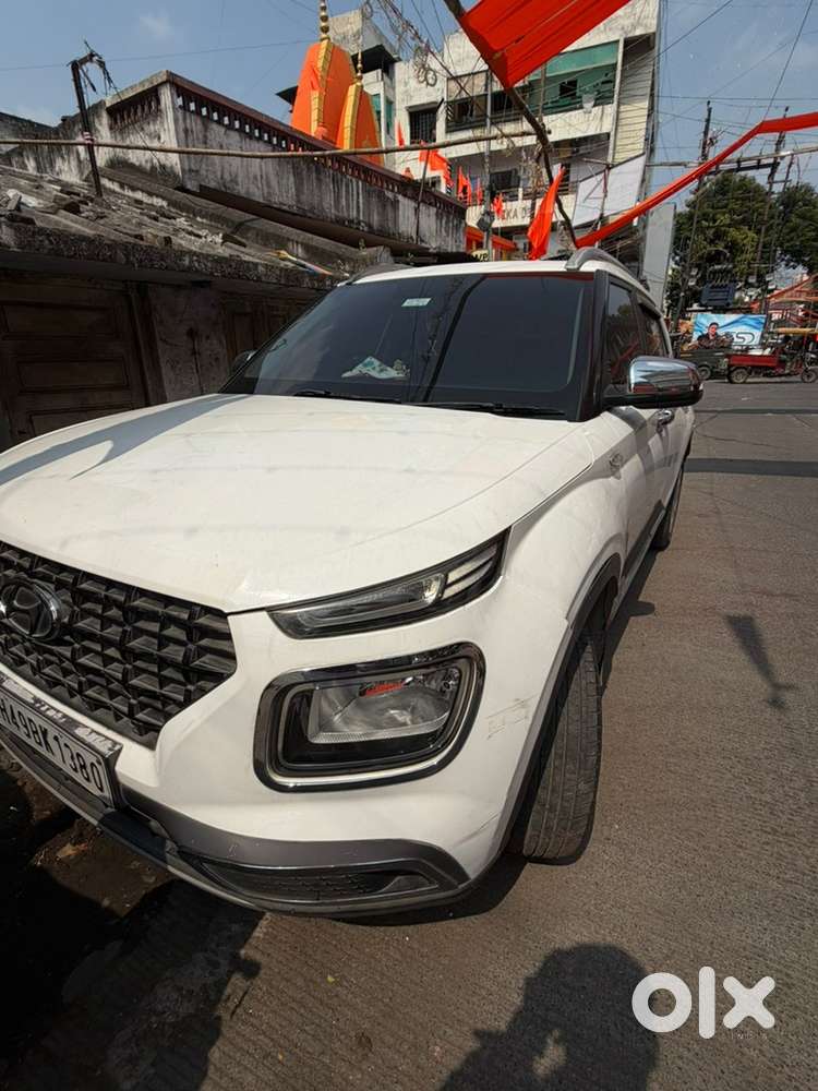 Hyundai Venue Petrol 2020