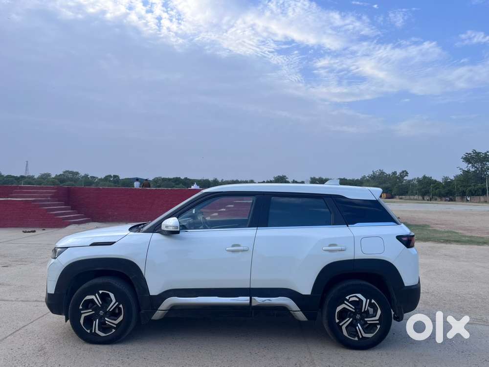 Maruti Brezza Vxi At Petrol 2023