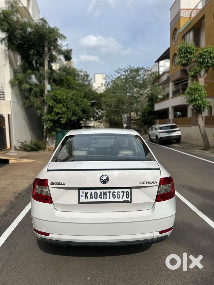 Skoda Octavia 2.0 Tdi At Style Plus, 2017, Petrol