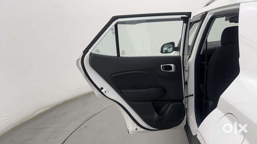 Hyundai Venue Sx Plus Turbo Dct, 2022, Petrol