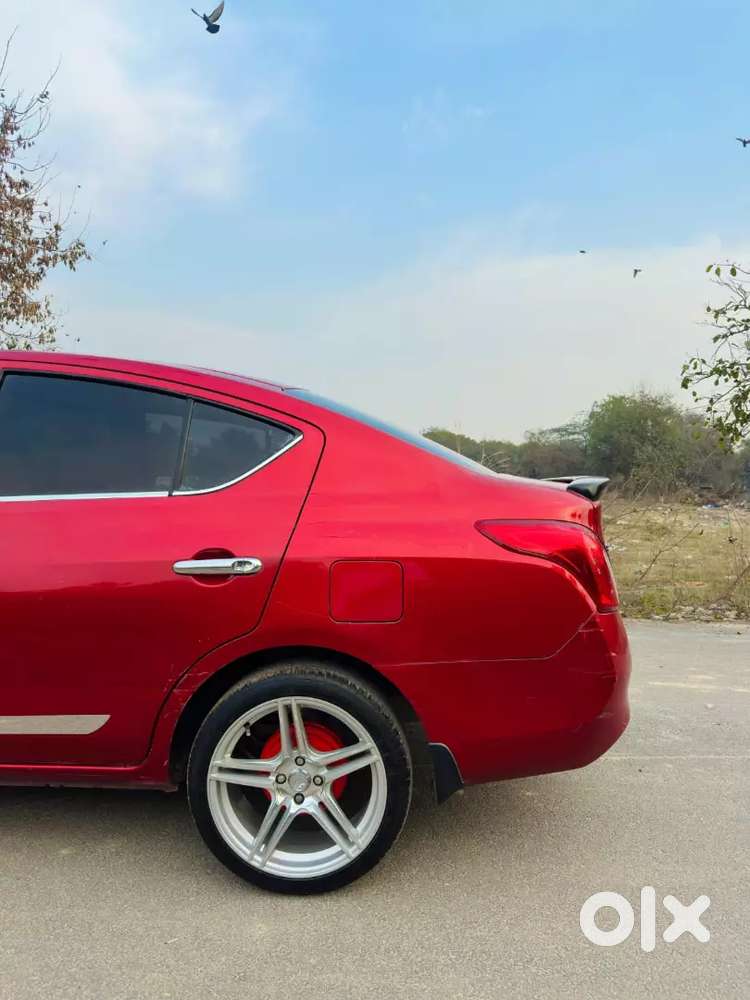 1st Owner Sunny For Sale With Star Alloys And Vig And Flat Tyres