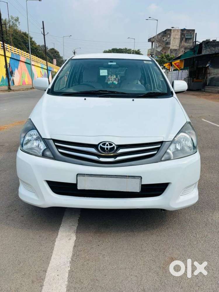 Toyota Innova 2.5 G4 Diesel 7-seater, 2010, Diesel
