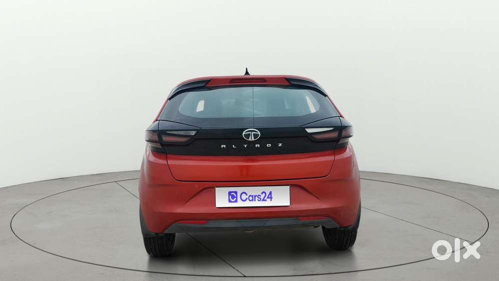 Tata Altroz Xma Plus (s), 2024, Petrol