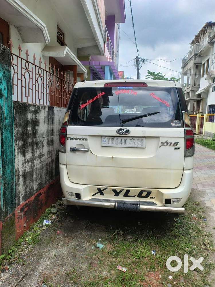 Mahindra Xylo 2015