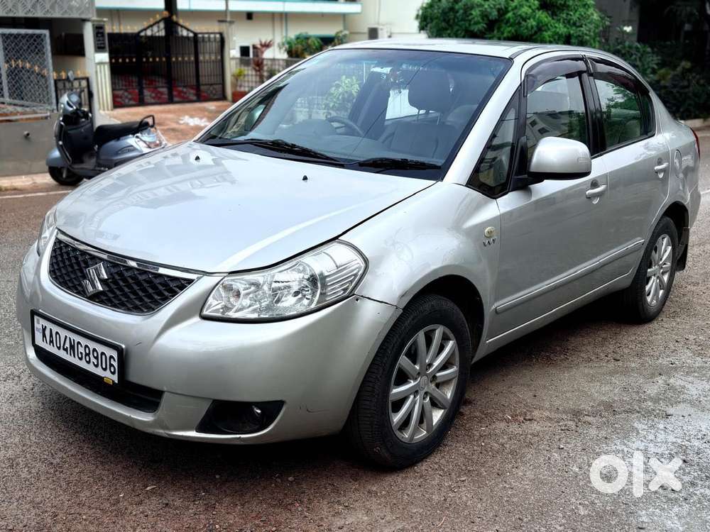 Maruti Suzuki Sx4 2007-2012 Zxi With Leather Bsiii, 2011, Petrol