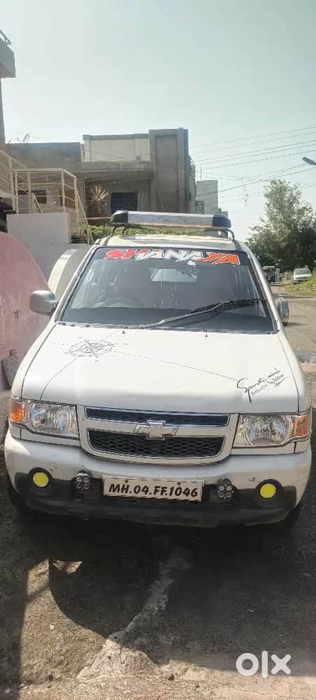 Chevrolet Tavera Neo3  2012 Diesel 250000 Km Driven