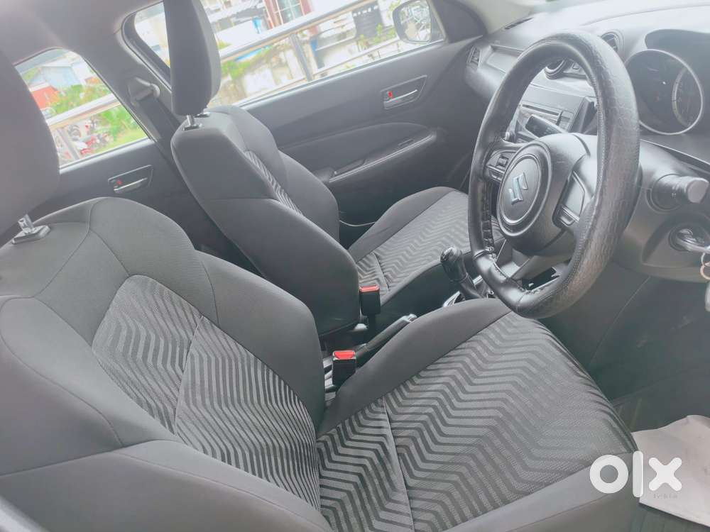 Maruti Suzuki Swift Vxi, 2019, Petrol