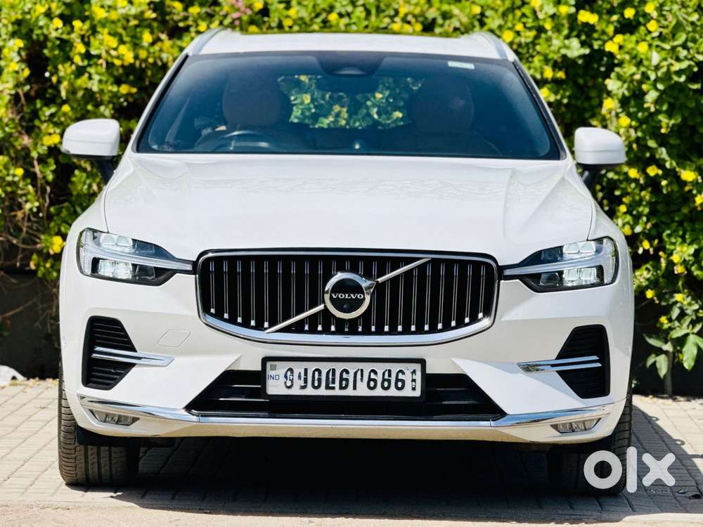 Volvo Xc60 D5 Inscription, 2022, Petrol