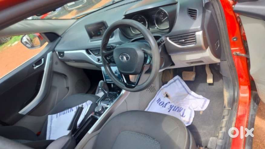 Tata Nexon 1.5 Revotorq Xza Plus Dualtone, 2018, Diesel