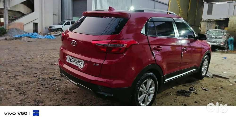 Hyundai Creta Sx 02 Nd Owner Insurance Running