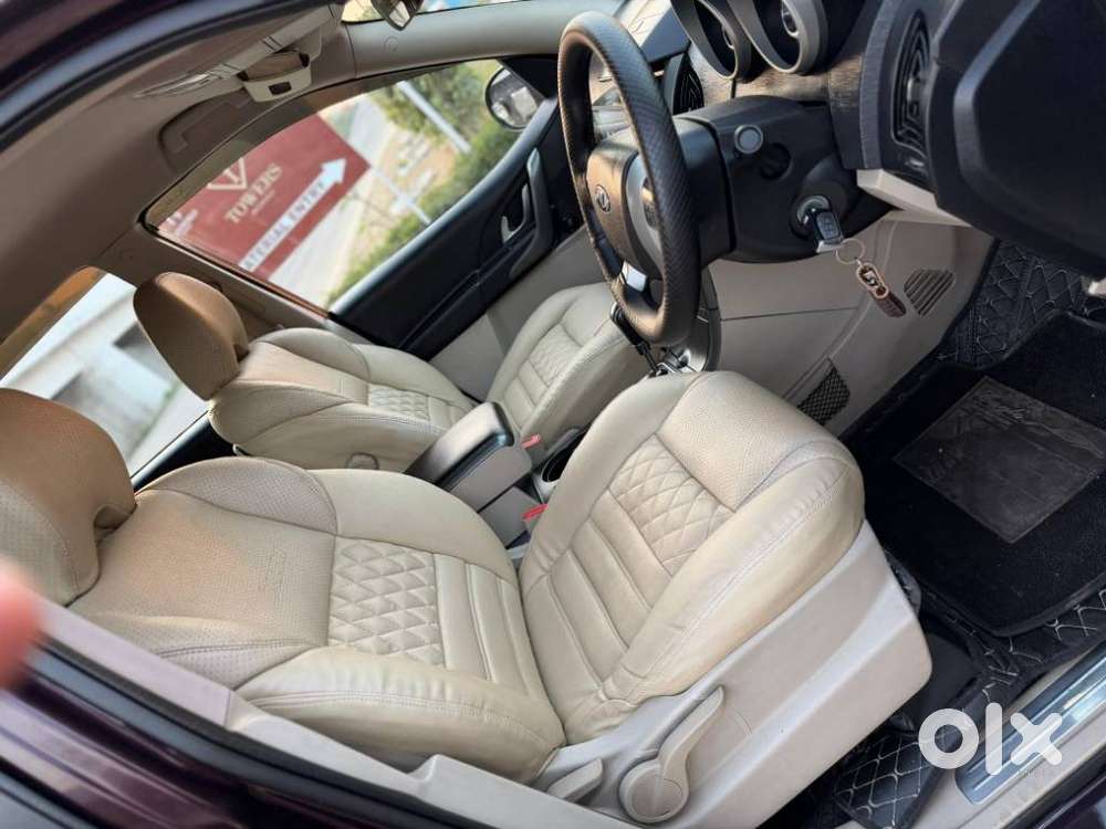 Mahindra Xuv500 At W6 2wd, 2018, Diesel