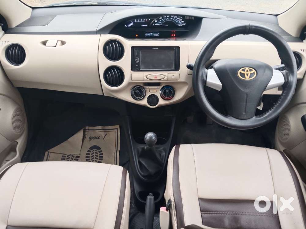 Toyota Etios Liva 1.2 G, 2017, Petrol