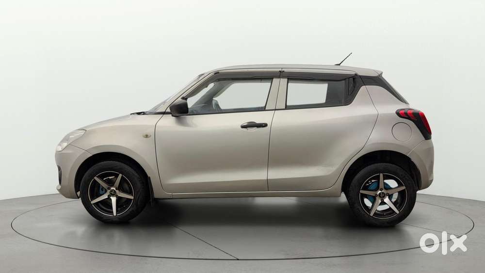 Maruti Suzuki Swift Vvt Lxi, 2022, Petrol