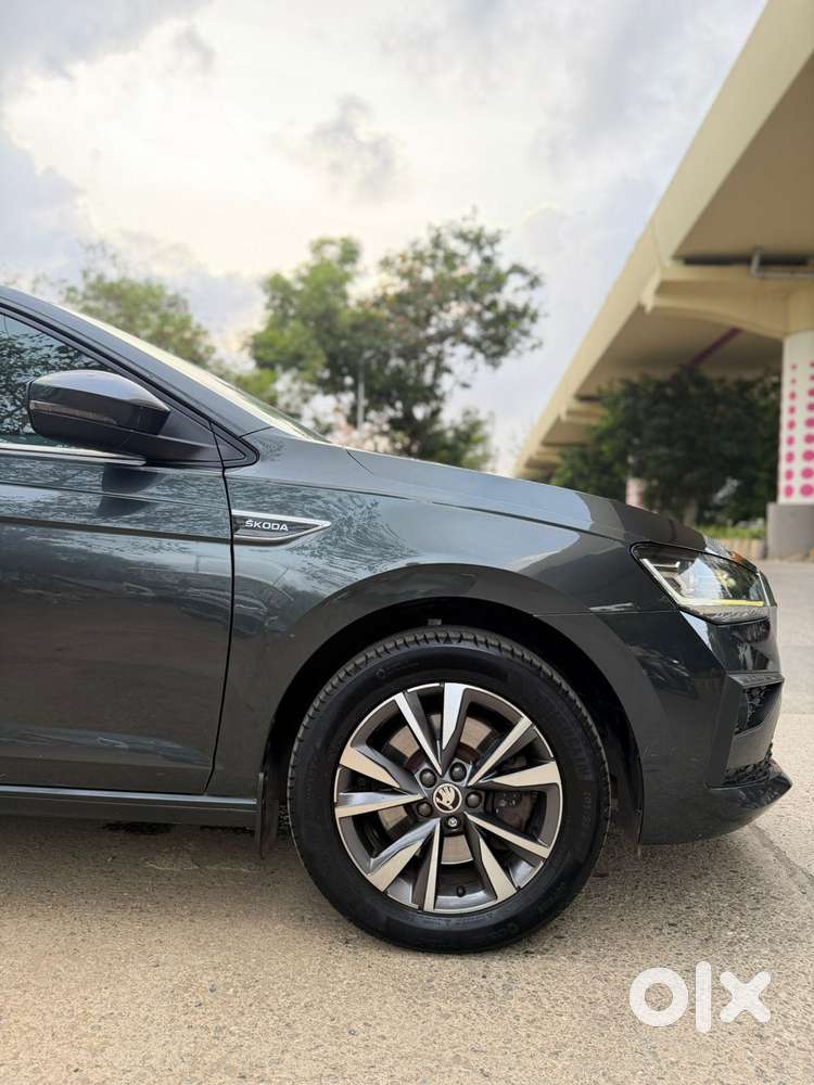 Skoda Slavia 1.5 Tsi Style At, 2023, Petrol