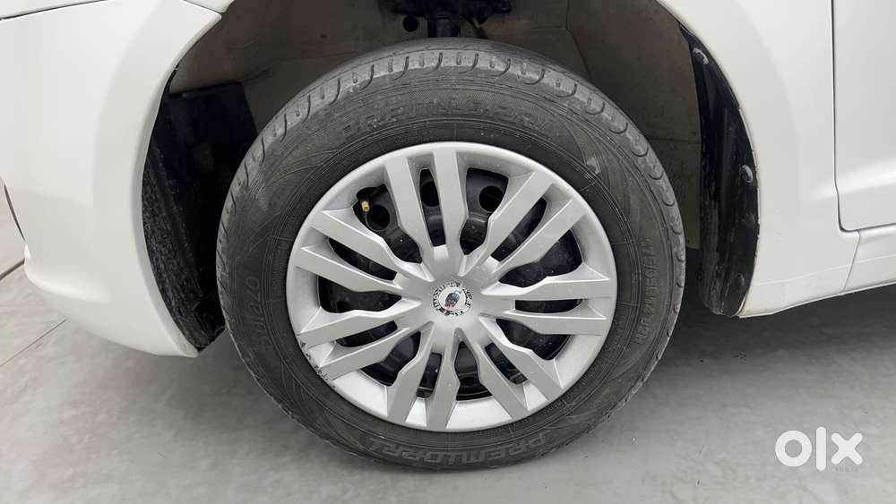 Maruti Suzuki Swift Dzire 1.2 Vxi Bsiv, 2011, Petrol