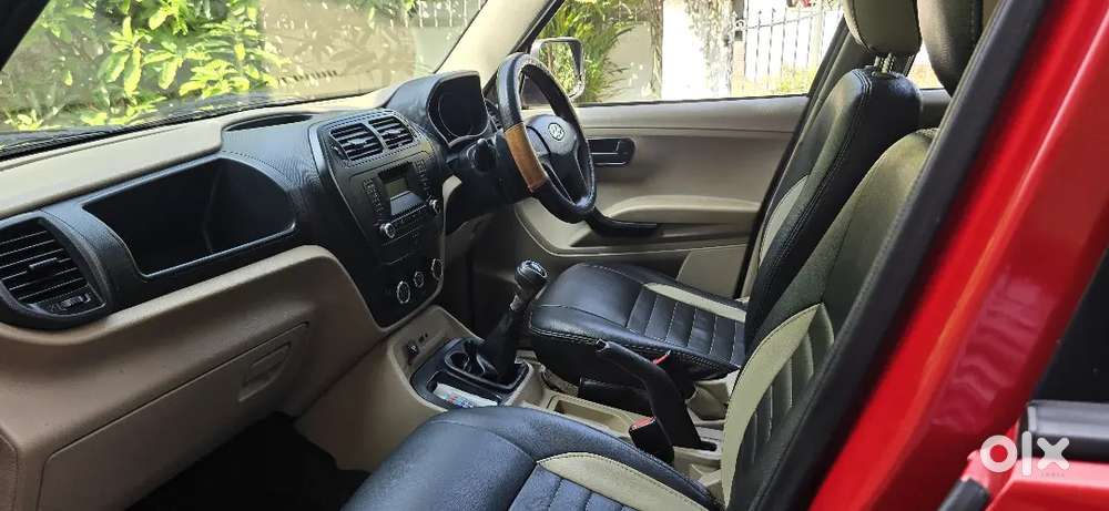 Mahindra Tuv 300 2016 Diesel 105000 Km Driven