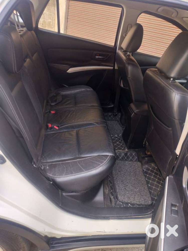 Maruti Suzuki S-cross Ddis 200 Alpha, 2015, Diesel