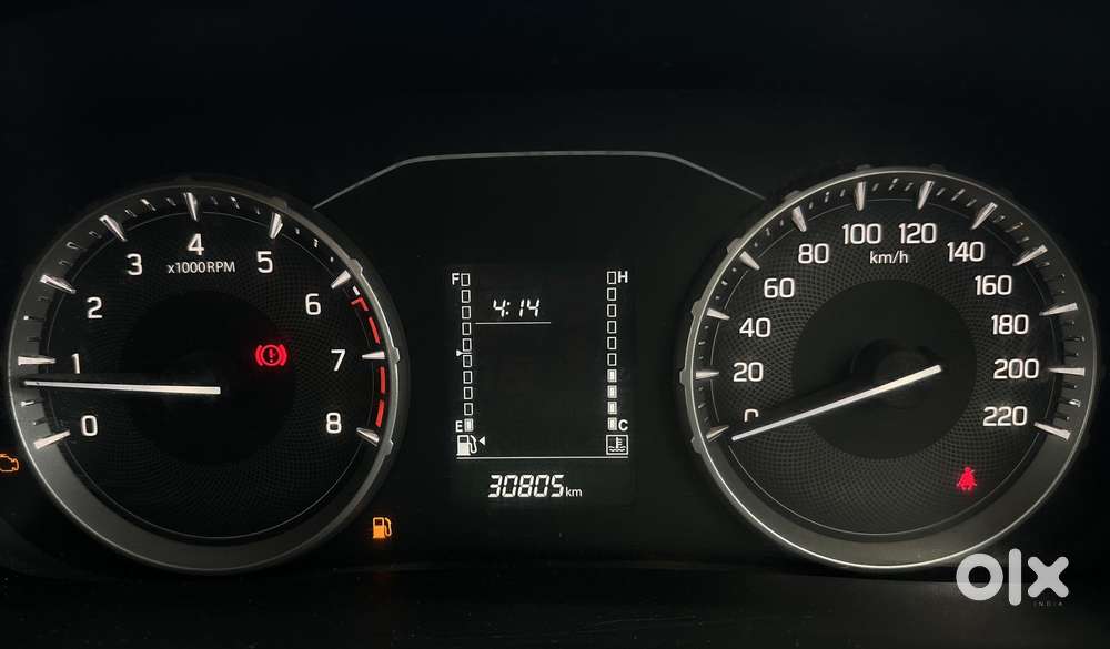 Maruti Suzuki Brezza 1.5 Lxi Cng, 2024, Cng & Hybrids
