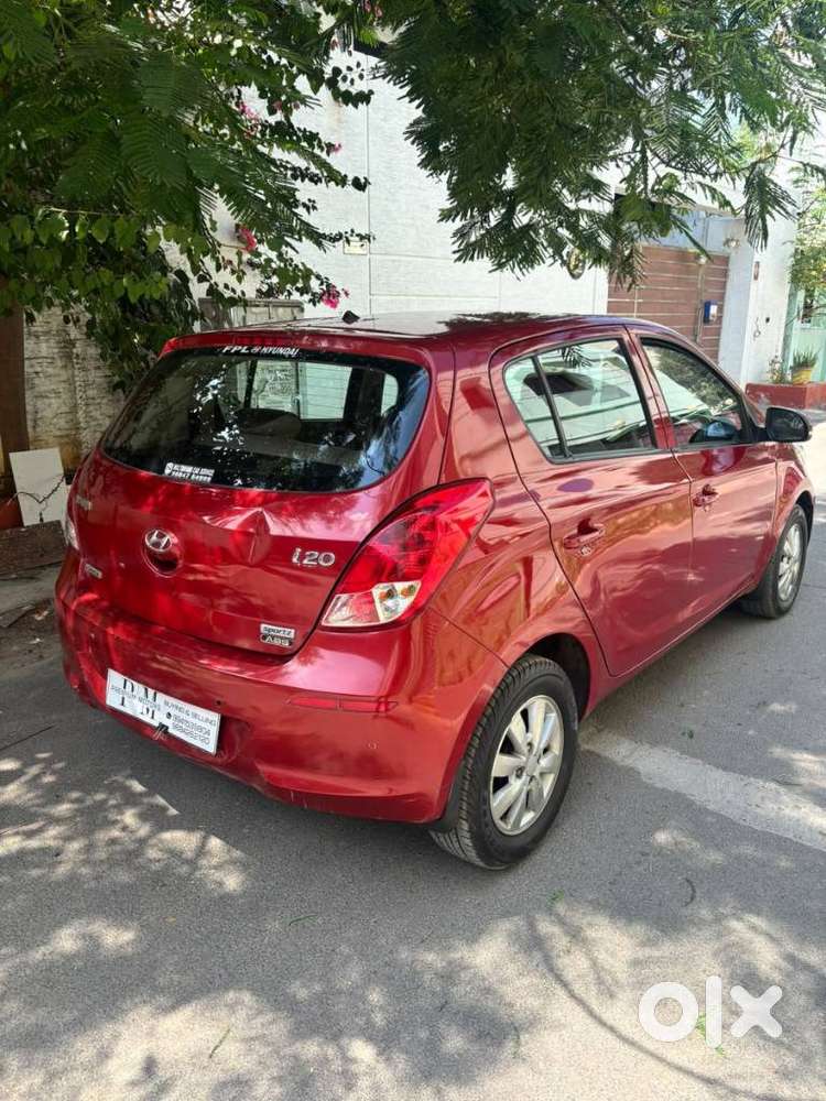 Hyundai I20 Sportz 1.2 Bs-iv, 2014, Diesel