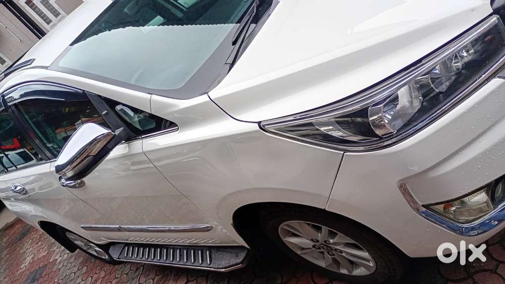 Toyota Innova Crysta 2.4 G Mt, 2018, Diesel