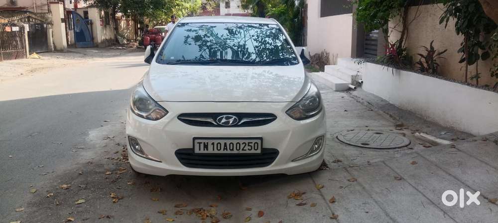 Hyundai Verna Fluidic 1.6 Vtvt Sx, 2014, Petrol
