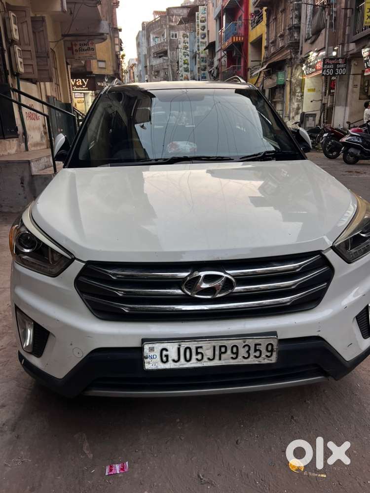 Urgent Sell  Genuniee Buyer  Plzz.  Hyundai Creta 2016 Petrol Manual