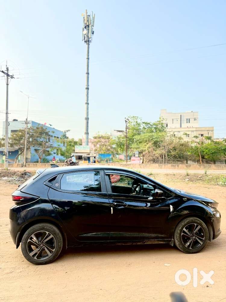 Tata Altroz 2024 Petrol Good Condition