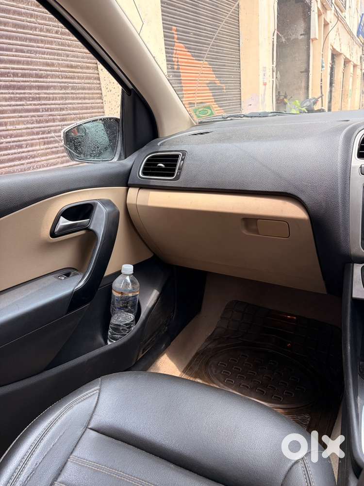 Volkswagen Ameo Petrol 2017
