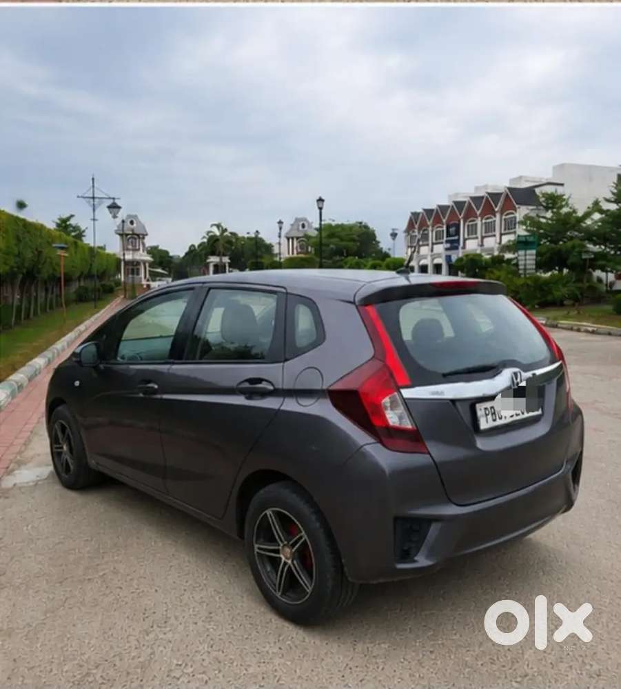 Honda Jazz 2017 Petrol 65000 Km Driven