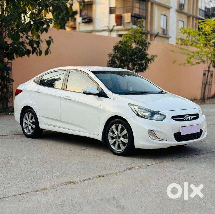 Hyundai Verna 1.6 Sx (o) Crdi Se, 2013, Diesel