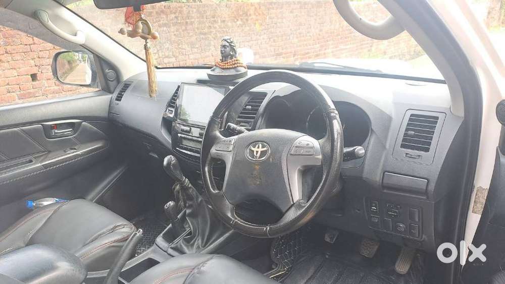 Toyota Fortuner 2011-2016 4x4 Mt, 2016, Diesel