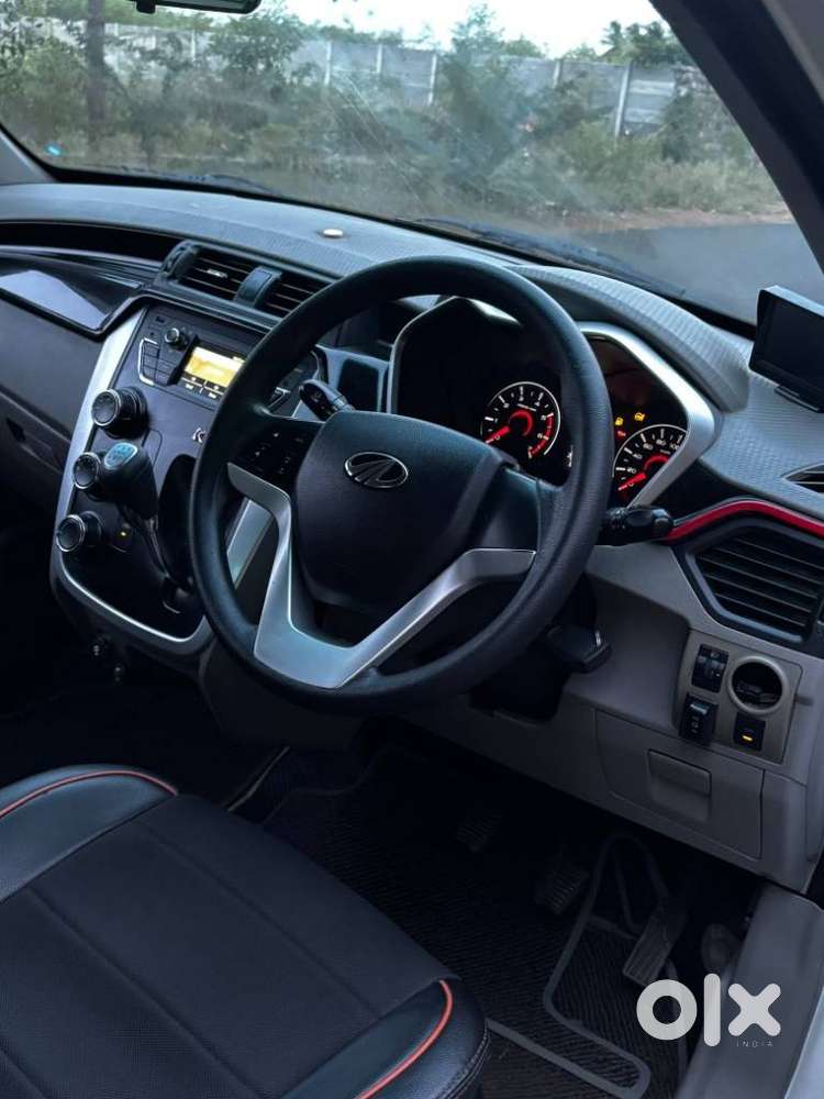 Mahindra Kuv 100, 2016, Petrol
