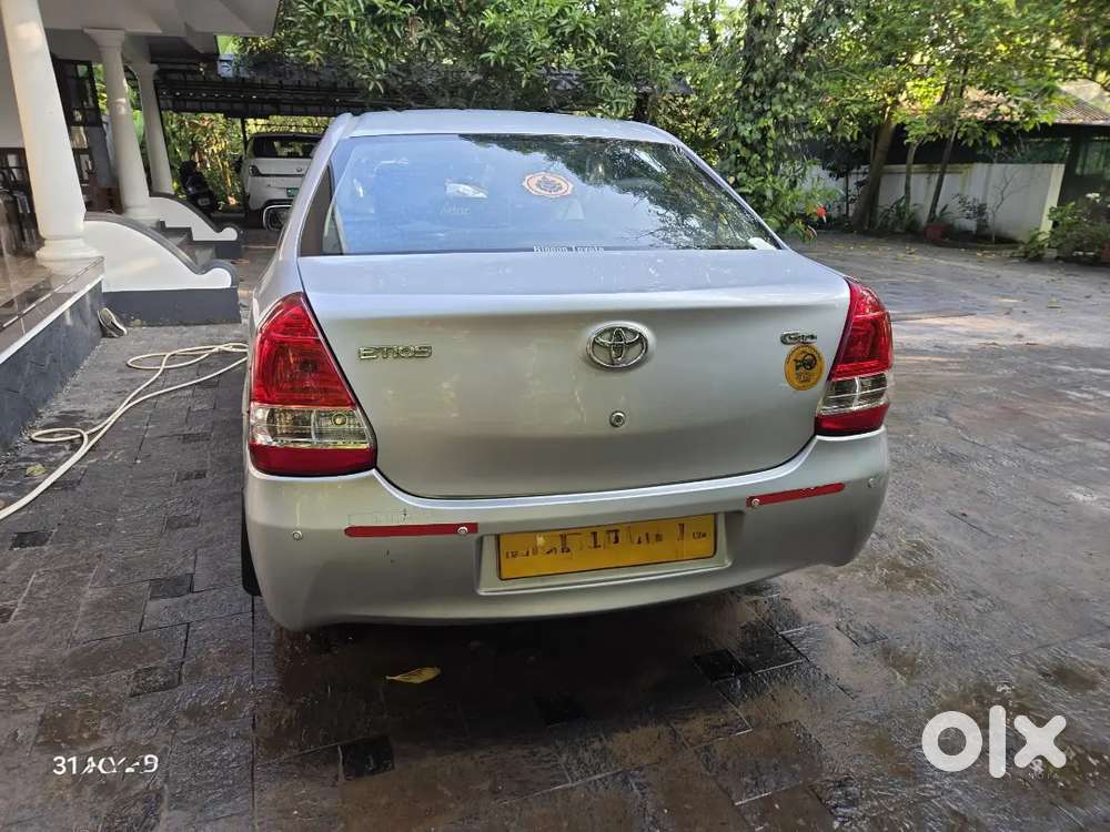 Toyota Etios 2018 Diesel 298000 Km Driven