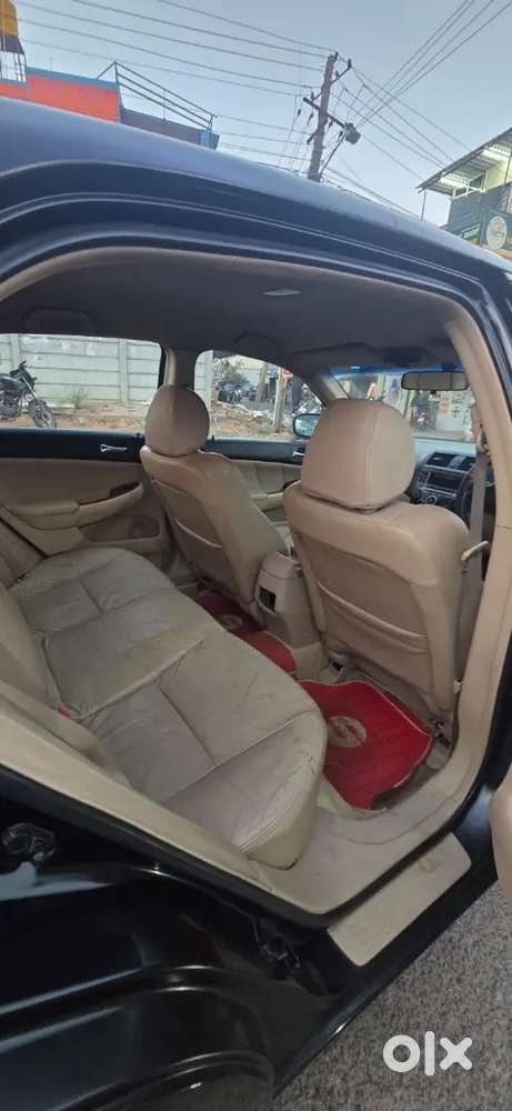 Cng Fitted It Gives 18-20km Per K