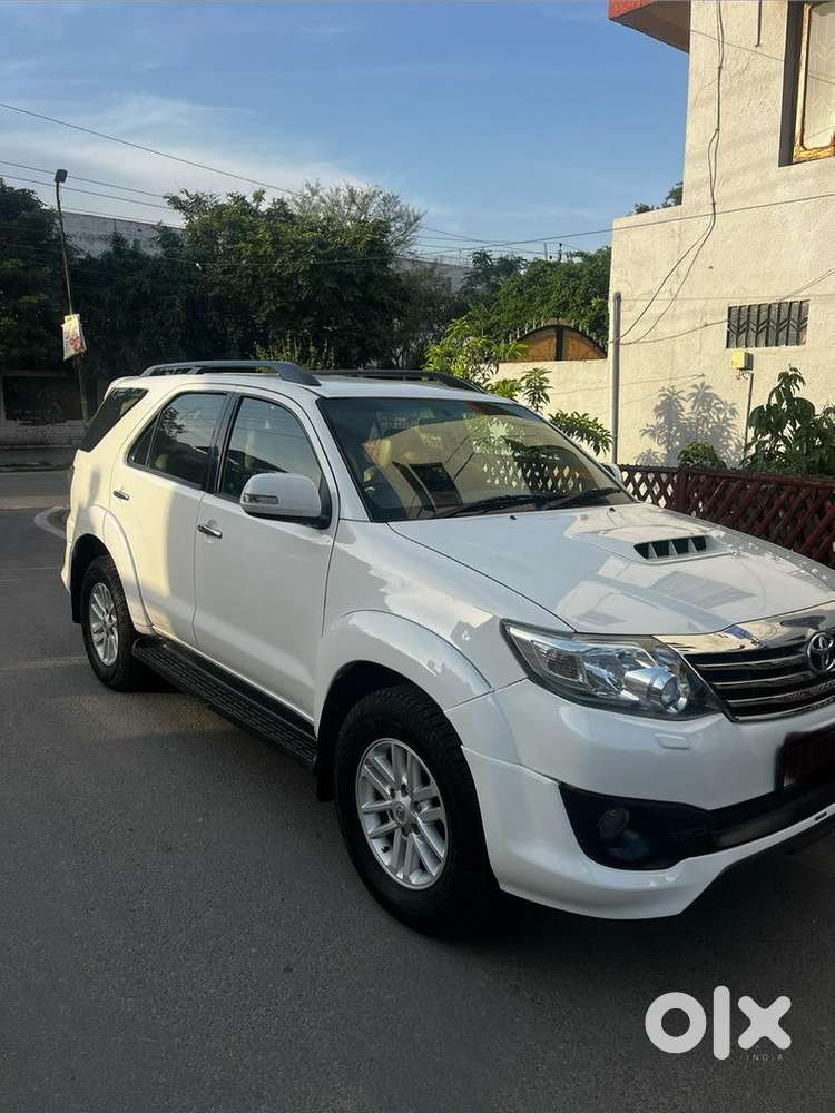 Toyota Fortuner 2013 Diesel Well Maintained