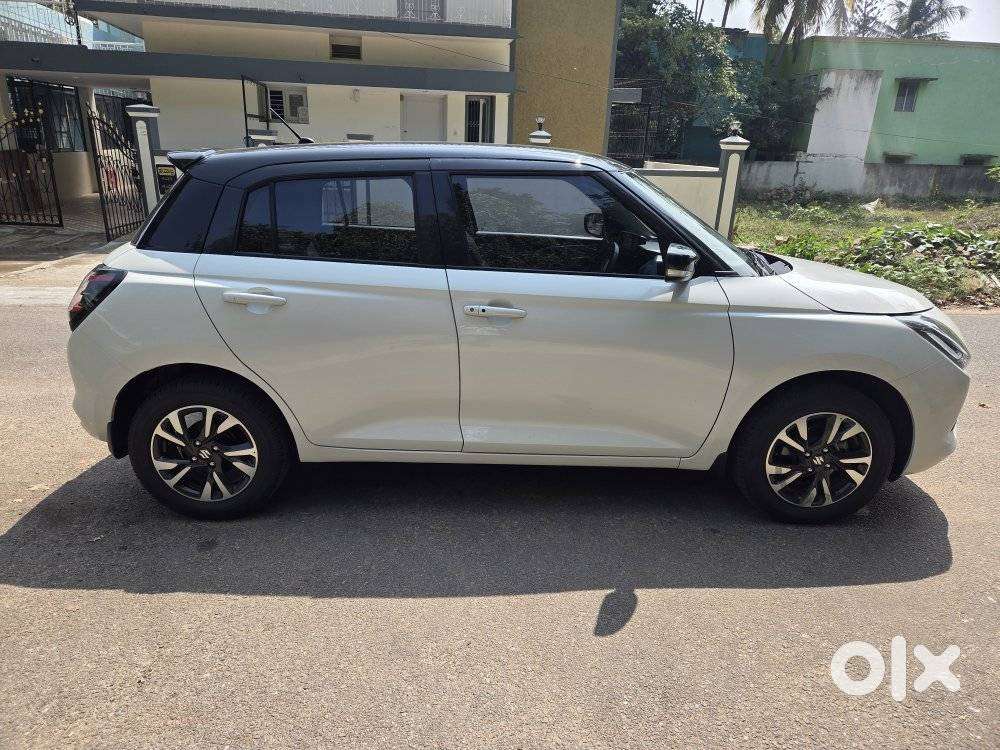 Maruti Suzuki Swift Zxi Plus Dual Tone, 2025, Petrol