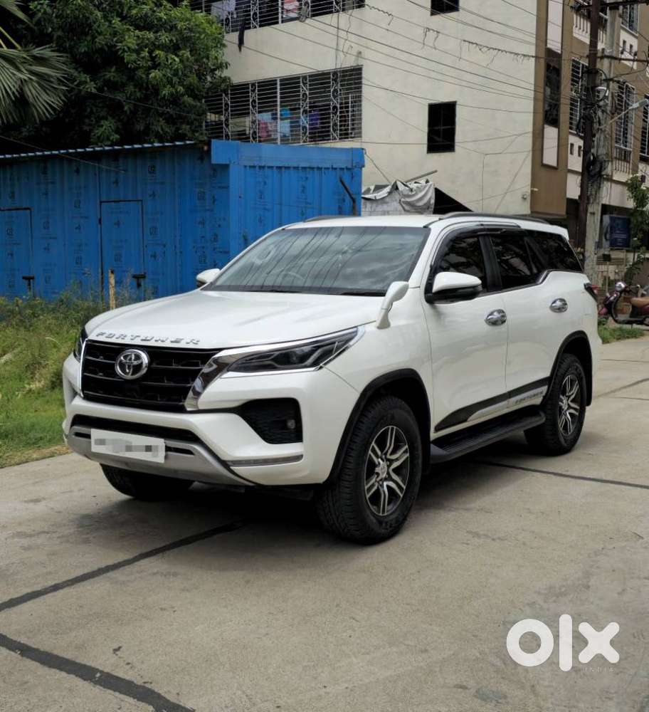 Toyota Fortuner Legender 4x2 At 2.8, 2022, Diesel