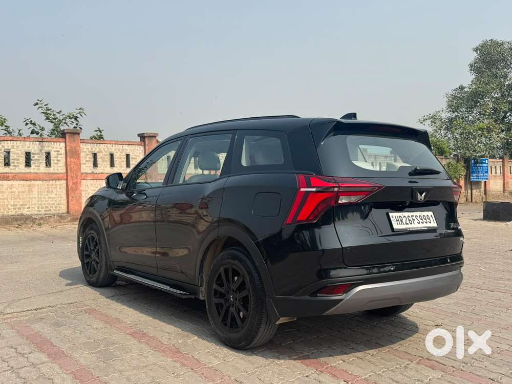 Mahindra Xuv700 2.0 Ax 7 Petrol At Luxury Pack Str, 2025, Petrol