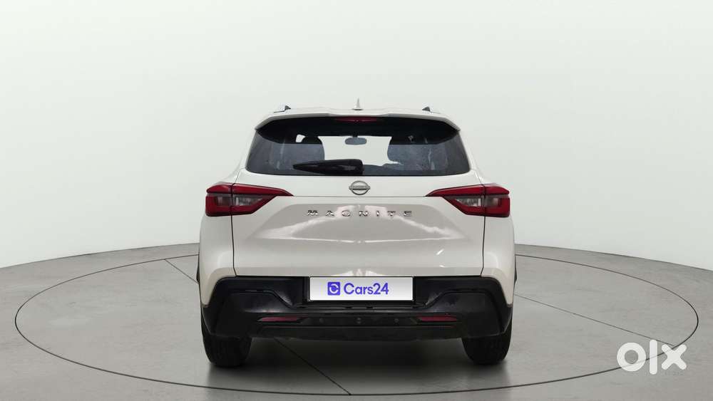 Nissan Magnite Visia Mt, 2025, Petrol