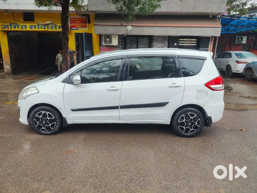 Maruti Suzuki Ertiga Vdi 2013